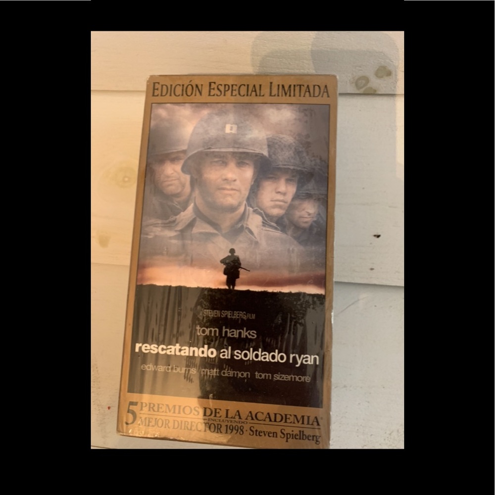 VERY RARE Saving Private Ryan (Spanish Language Edition) [VHS]